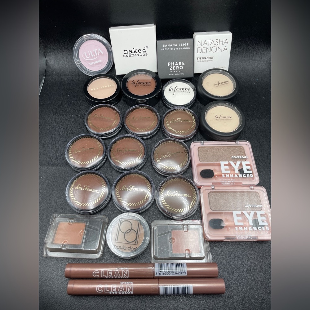 25 Piece Single Eyeshadow Bundle All NEW - Unused products
